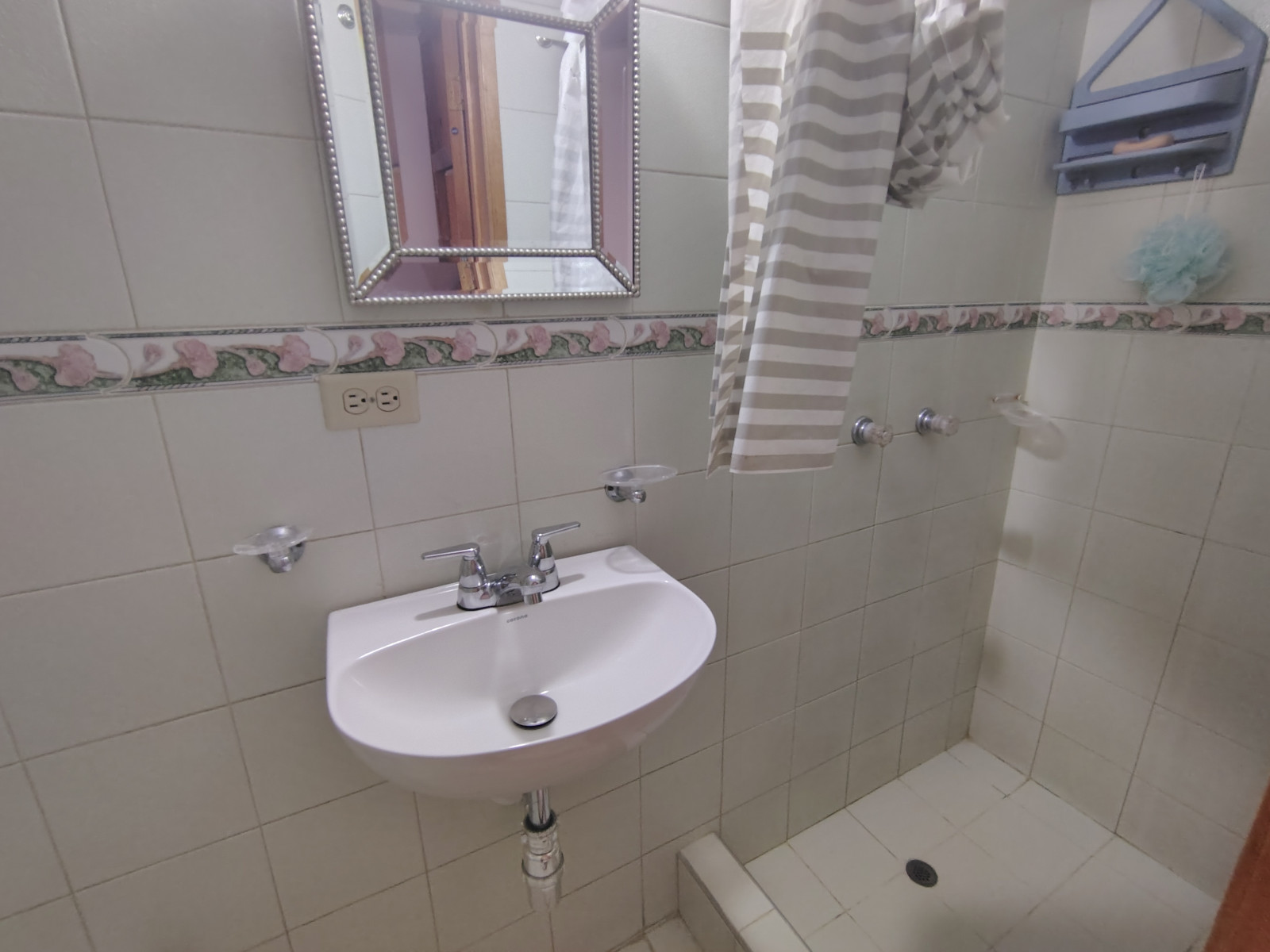 Casa en venta en Villa Del Prado, Bogotá · foto 18 de 24