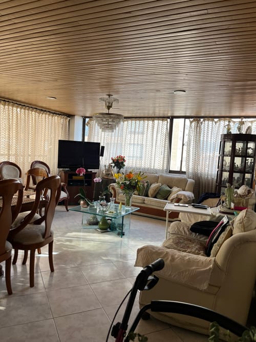Apartamento en venta en Cedritos, Bogotá · foto 6 de 15