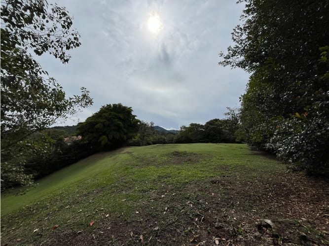Lote en venta en El Tablazo, Rionegro, 4692 m² · foto 4 de 8