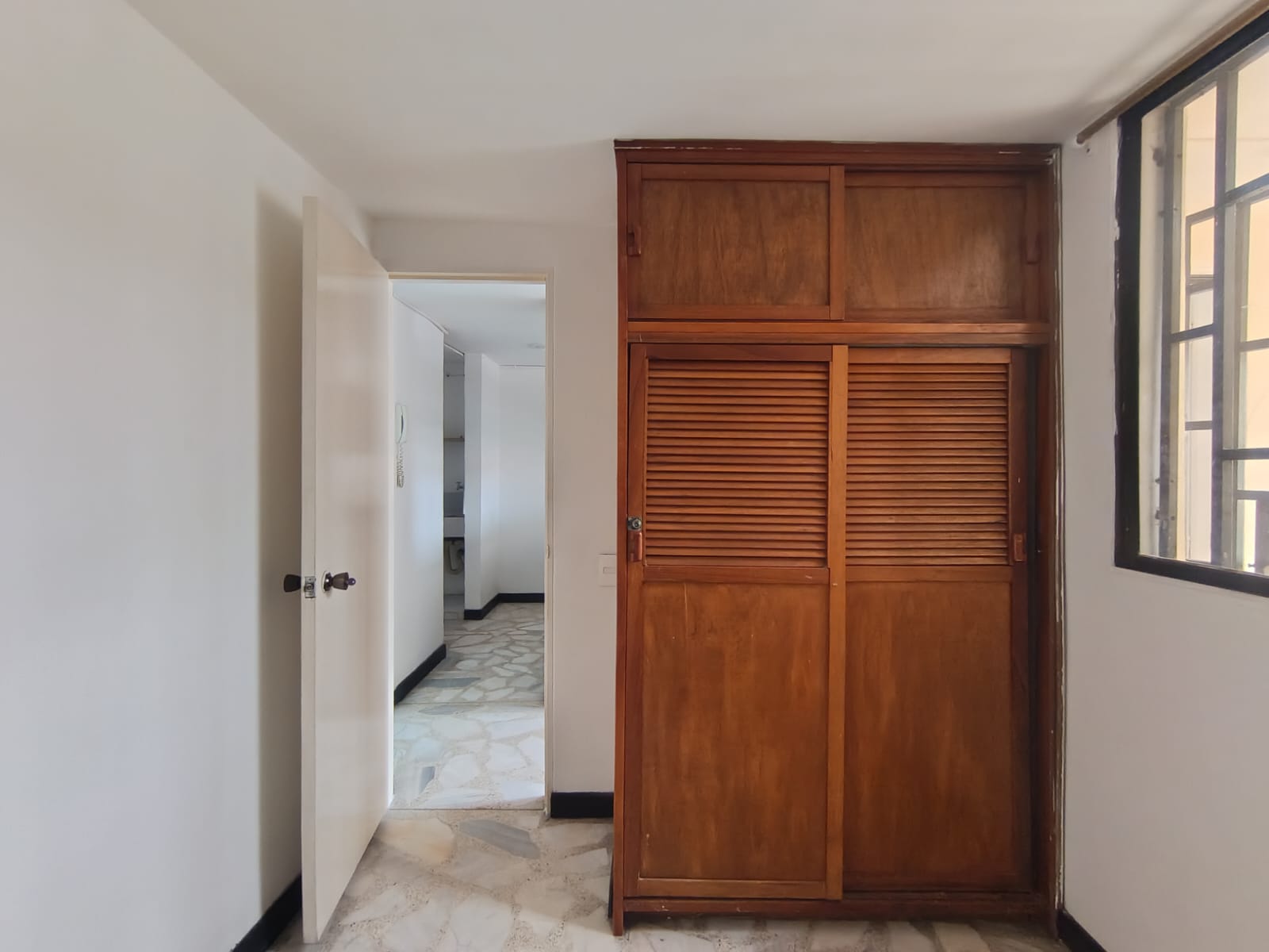 Apartamento en arriendo en Laureles, Medellín · foto 8 de 14