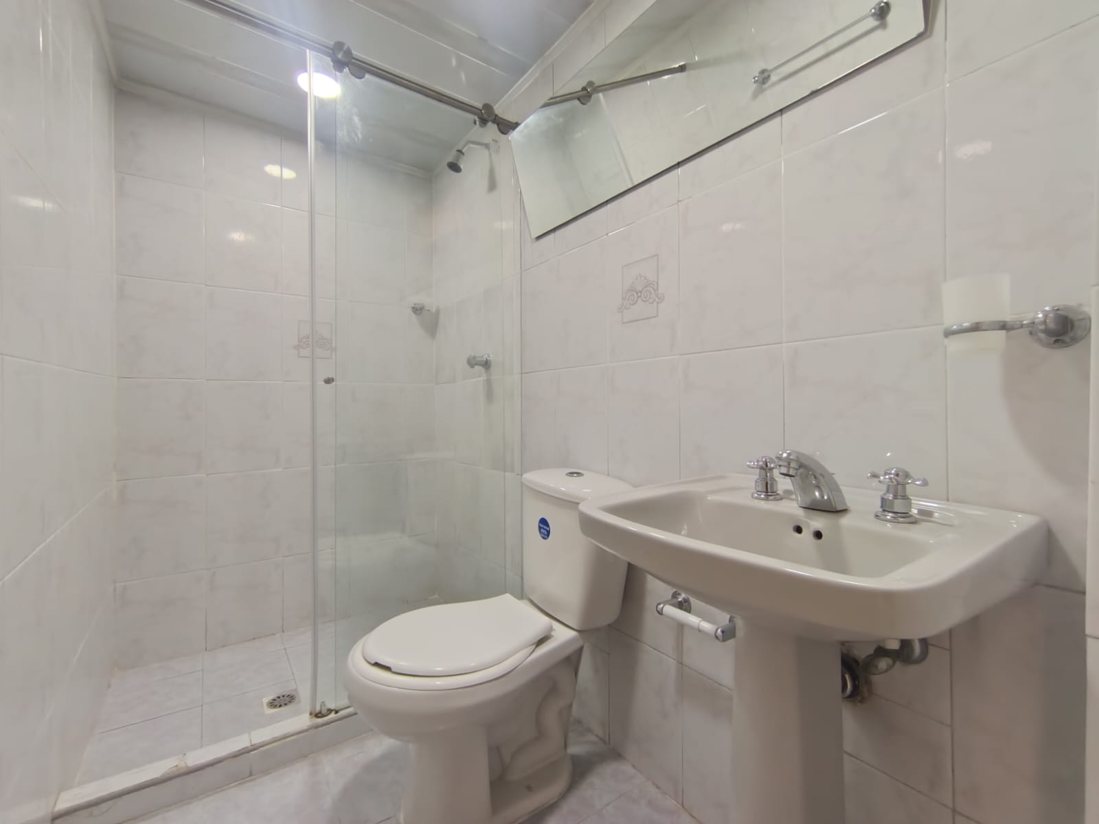 Apartamento en arriendo en Laureles, Medellín · foto 9 de 14