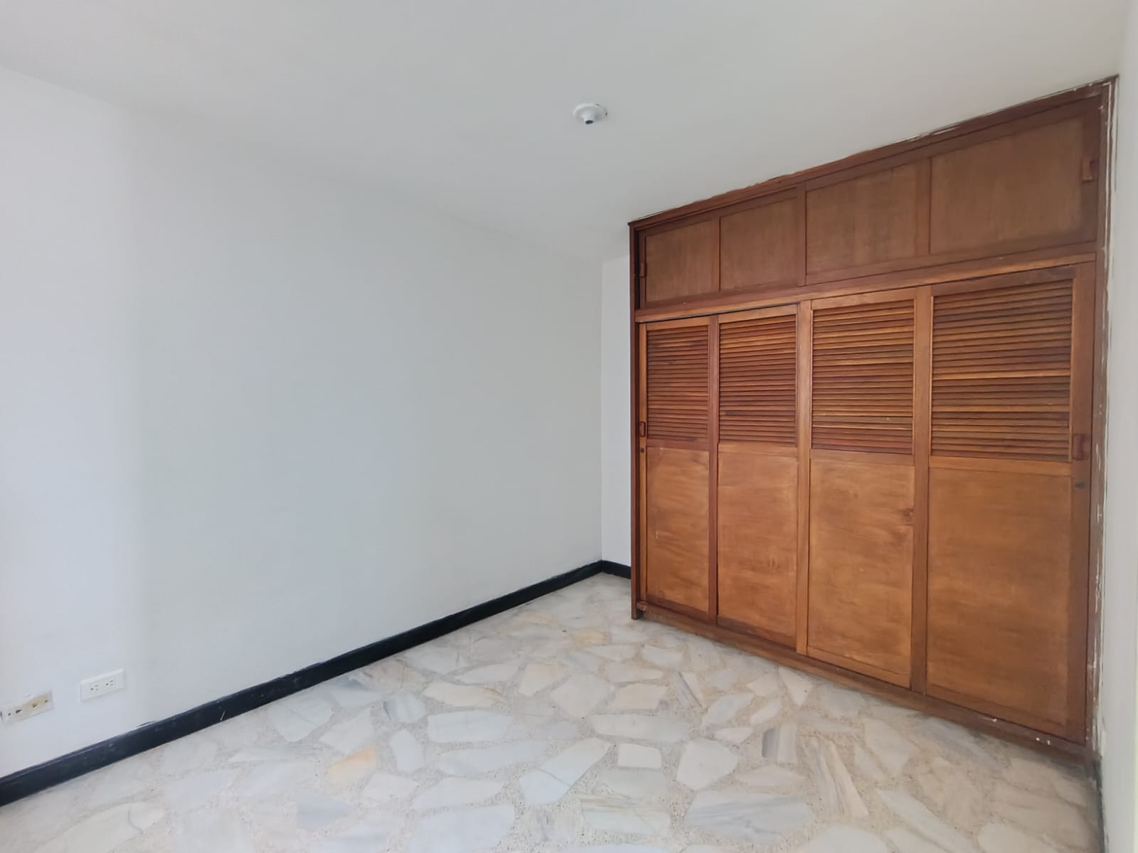 Apartamento en arriendo en Laureles, Medellín · foto 12 de 14