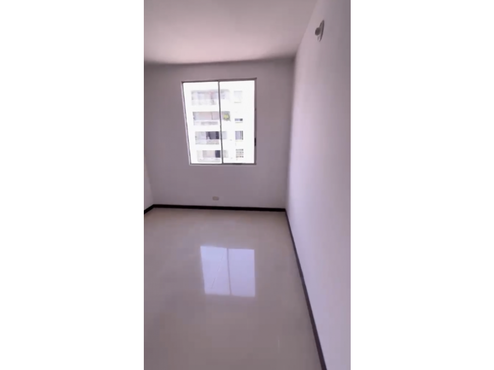 Apartamento en venta en La Hacienda, Cali · foto 9 de 24