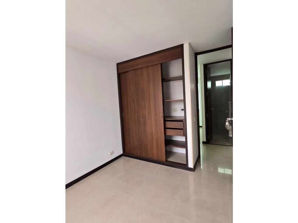 Apartamento en venta en La Hacienda, Cali · foto 14 de 24