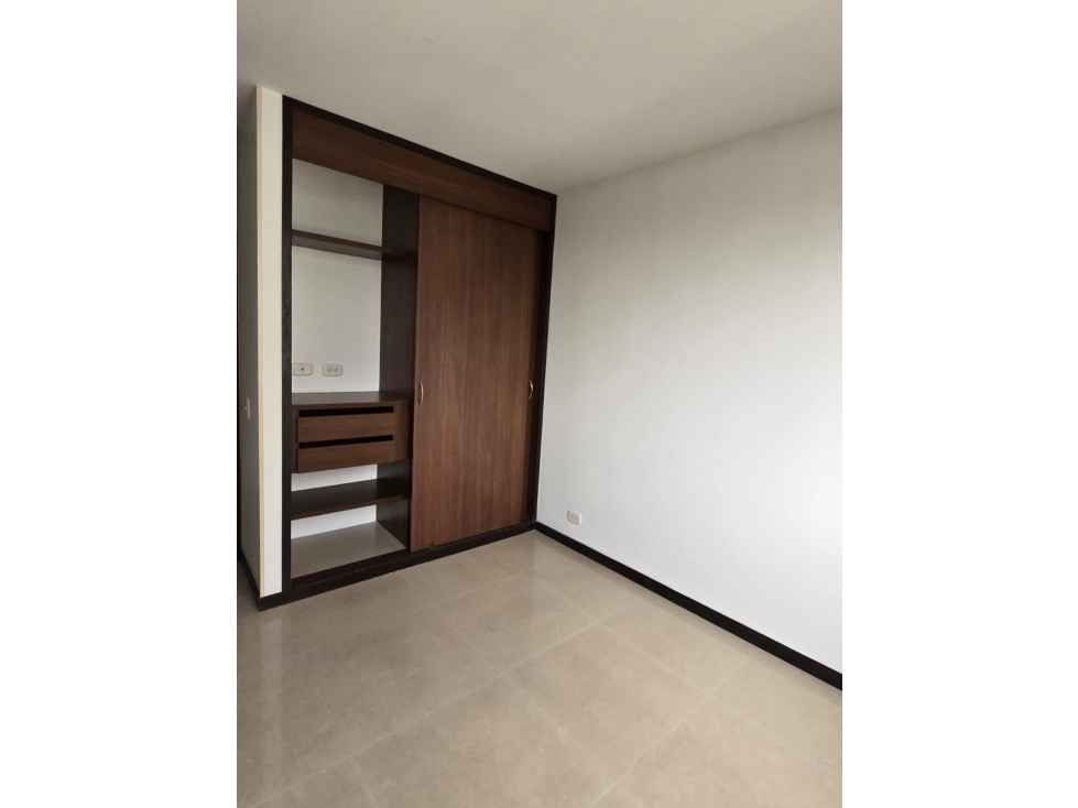 Apartamento en venta en La Hacienda, Cali · foto 17 de 24