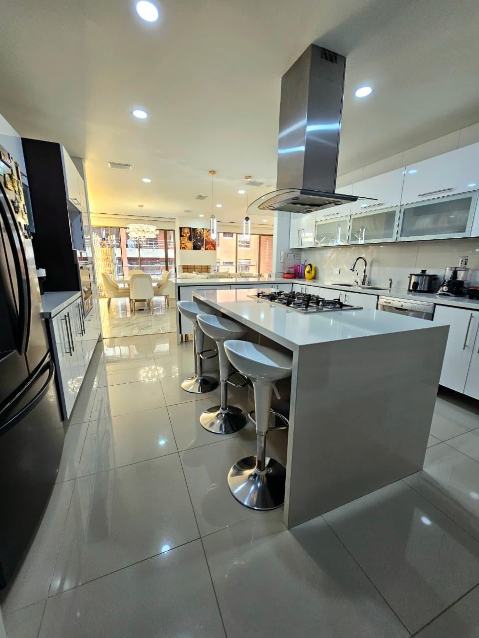 Apartamento en venta en Reserva De La Sierra, Bogotá · foto 7 de 24