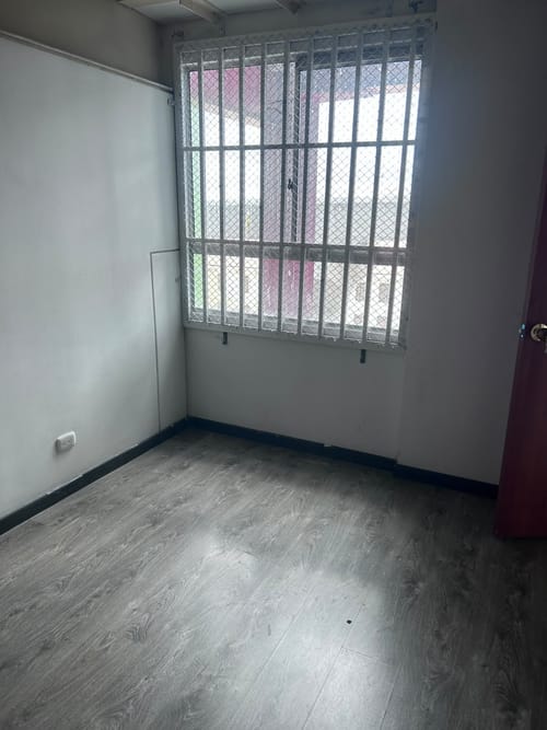 Apartamento de 2 alcobas en arriendo en Voto Nacional, Bogotá, 40 m² · foto 7 de 8