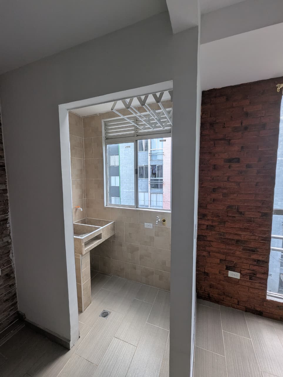 Apartamento en venta en San Antonio De Prado, Medellín · foto 7 de 11