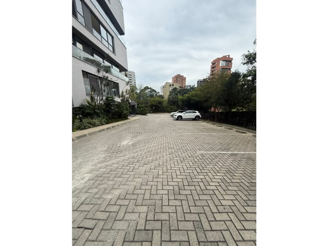 Apartamento en venta en El Poblado, Medellín · foto 21 de 22
