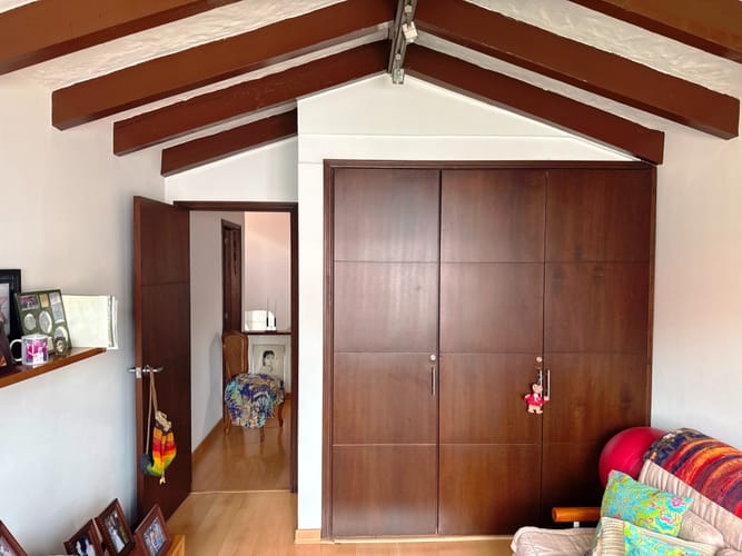 Casa de 3 alcobas en venta en Colina Campestre, Bogotá, 283 m² · foto 10 de 20