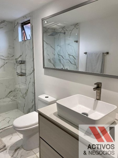 Apartamento en arriendo en El Poblado, Medellín · foto 10 de 12