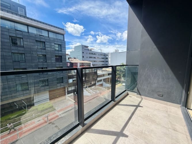 Apartamento de 1 alcoba en venta en Chico, Bogotá, 75 m² · foto 9 de 15