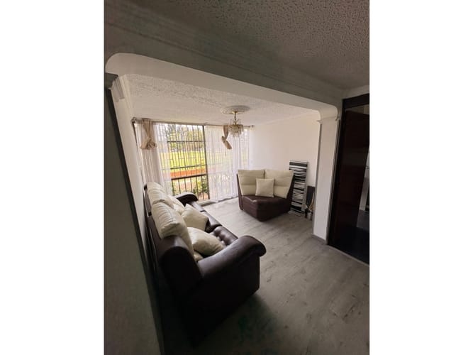 Apartamento de 3 alcobas en venta en Mandalay, Bogotá, 75 m² · foto 8 de 24