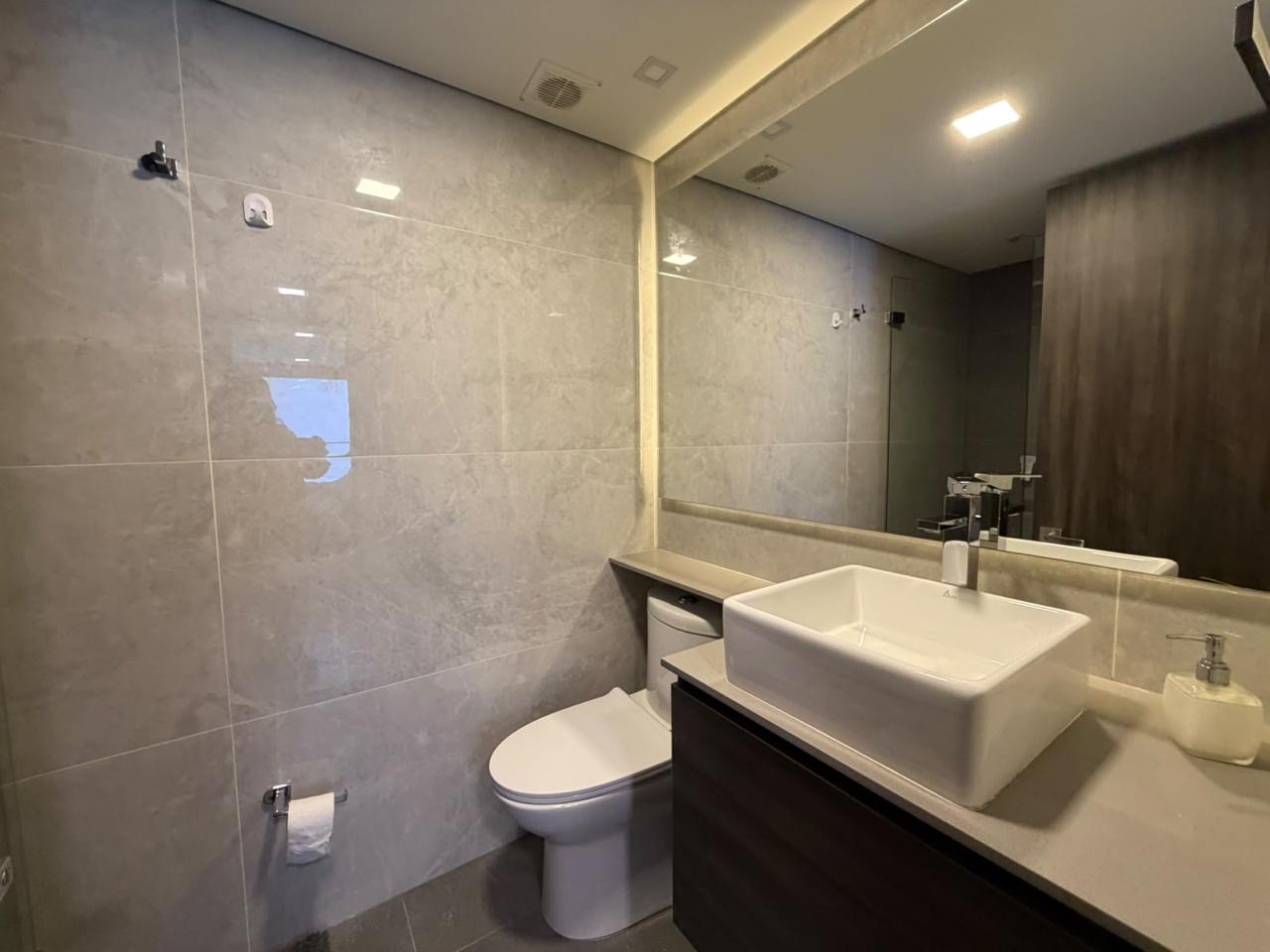 Apartamento en venta en Santa Barbara, Bogotá · foto 5 de 11