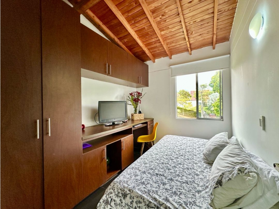 Apartamento en venta en Loma Del Esmeraldal, Envigado · foto 12 de 20
