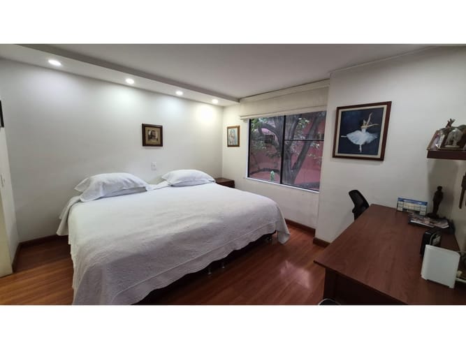 Apartamento de 2 alcobas en venta en Chapinero, Bogotá, 82 m² · foto 4 de 24