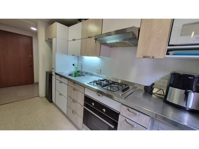 Apartamento de 2 alcobas en venta en Chapinero, Bogotá, 82 m² · foto 12 de 24