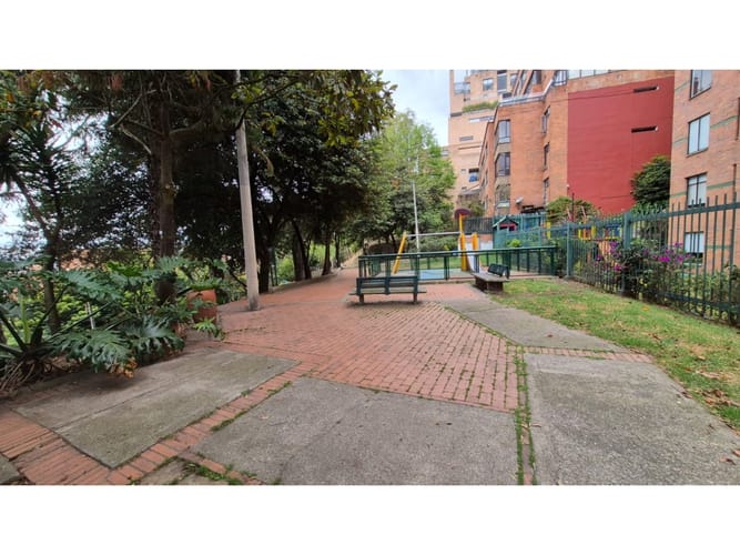 Apartamento de 2 alcobas en venta en Chapinero, Bogotá, 82 m² · foto 22 de 24
