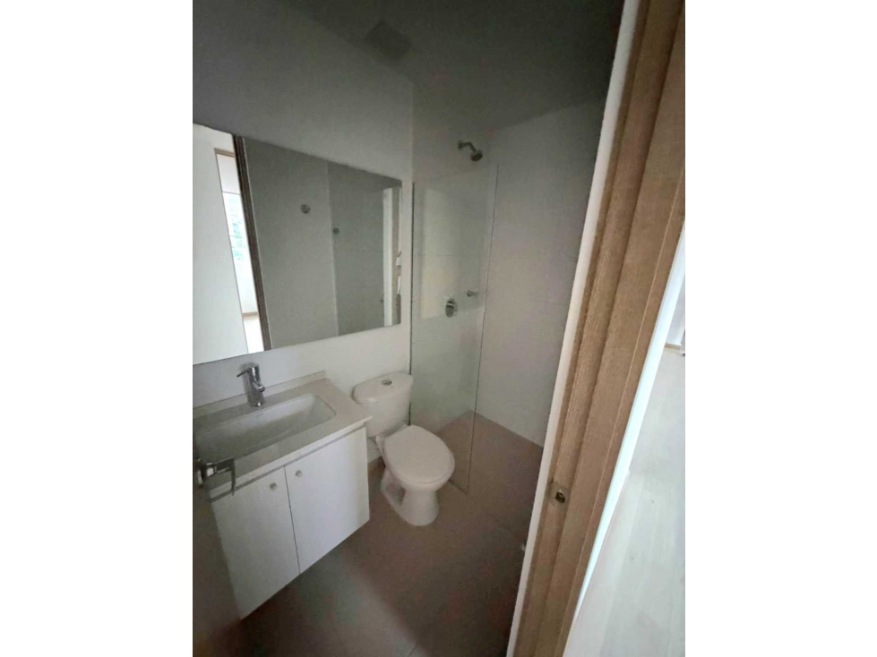 Apartamento en venta en Los Naranjos, Itagüí · foto 9 de 24