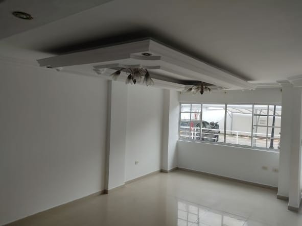 Casa de 5 alcobas en venta en Granjas De Provenza, Bucaramanga, 198 m² · foto 5 de 19