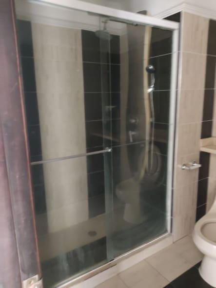 Casa de 5 alcobas en venta en Granjas De Provenza, Bucaramanga, 198 m² · foto 9 de 19