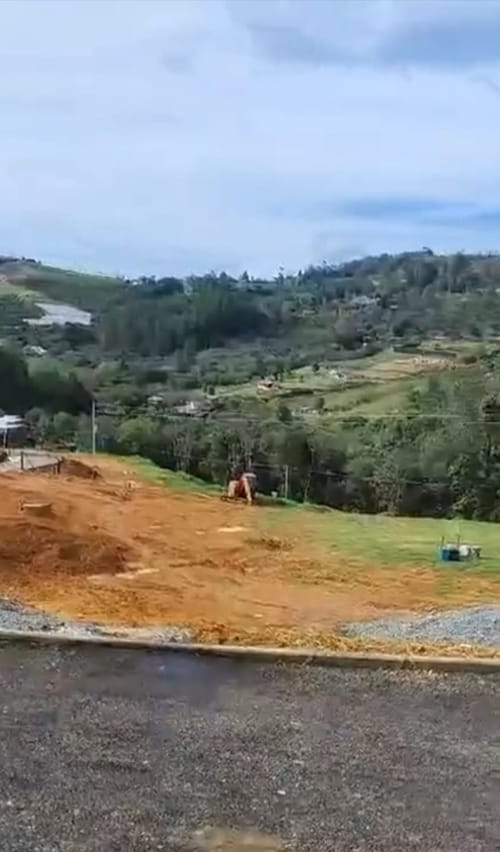 Lote en venta en La Mejia, Guarne, 2000 m² · foto 4 de 20