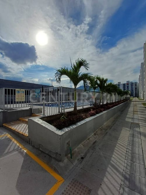 Apartamento de 3 alcobas en venta en Alto La Estancia, Yumbo, 56 m² · foto 3 de 13
