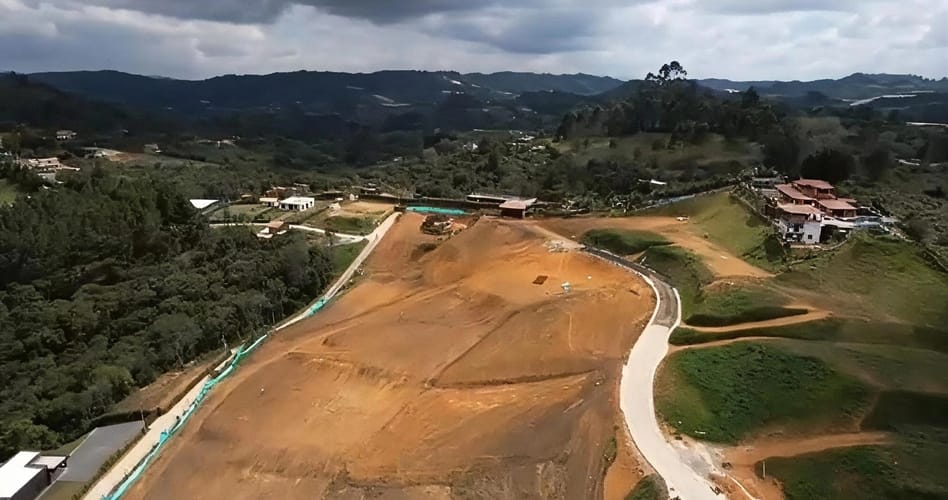 Lote en venta en La Mejia, Guarne, 2000 m² · foto 17 de 20