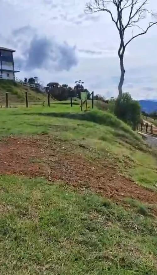 Lote en venta en La Mejia, Guarne, 2000 m² · foto 11 de 20
