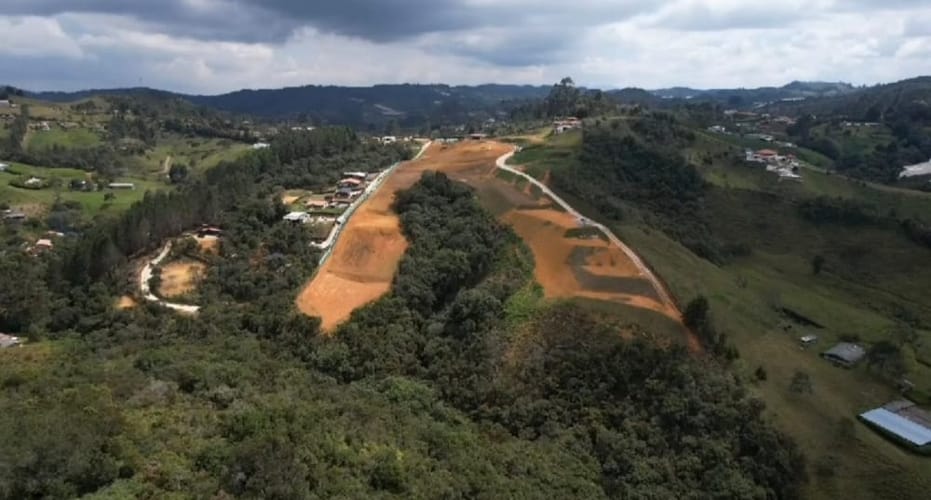 Lote en venta en La Mejia, Guarne, 2000 m² · foto 15 de 20