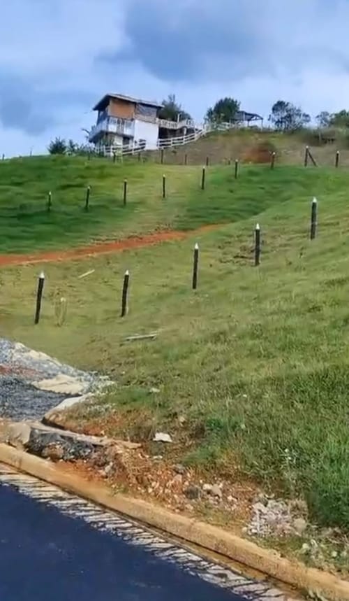 Lote en venta en La Mejia, Guarne, 2000 m² · foto 7 de 20