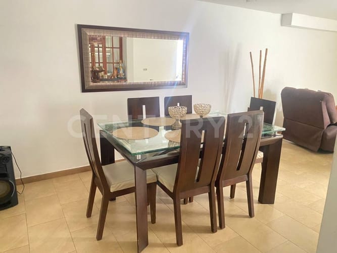 Casa de 4 alcobas en venta en Sector Cañaveralejo Guadalupe, Cali, 198 m² · foto 4 de 21