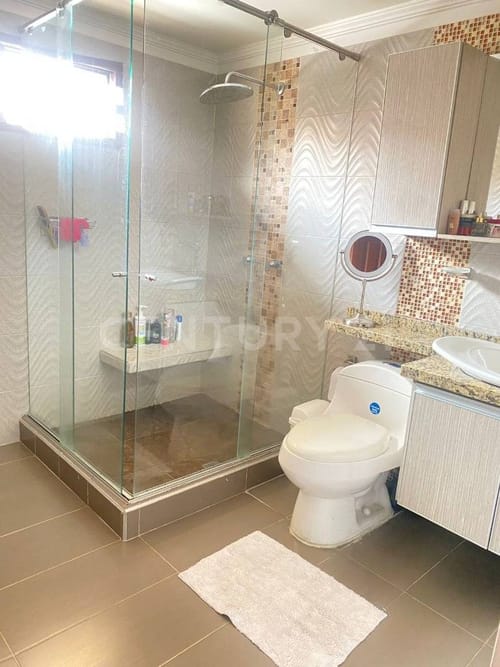 Casa de 4 alcobas en venta en Sector Cañaveralejo Guadalupe, Cali, 198 m² · foto 12 de 21