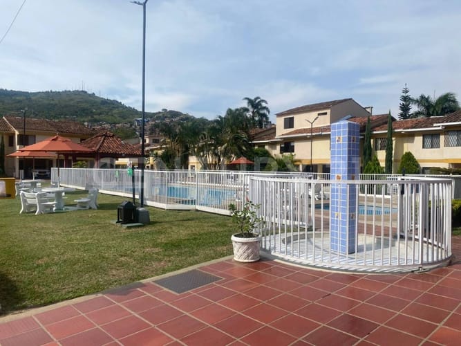 Casa de 4 alcobas en venta en Sector Cañaveralejo Guadalupe, Cali, 198 m² · foto 21 de 21