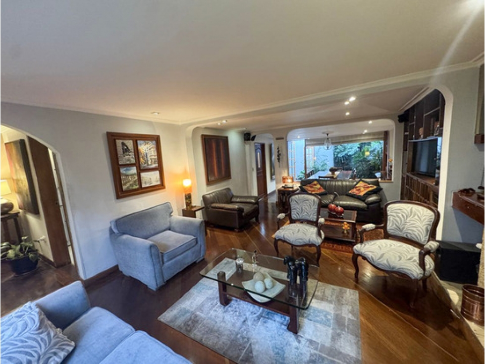 Casa en venta en El Batán, Bogotá · foto 5 de 24