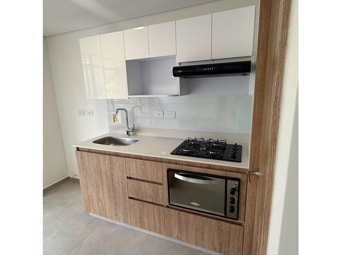 Apartamento en venta en Entreamigos, Sabaneta · foto 6 de 12