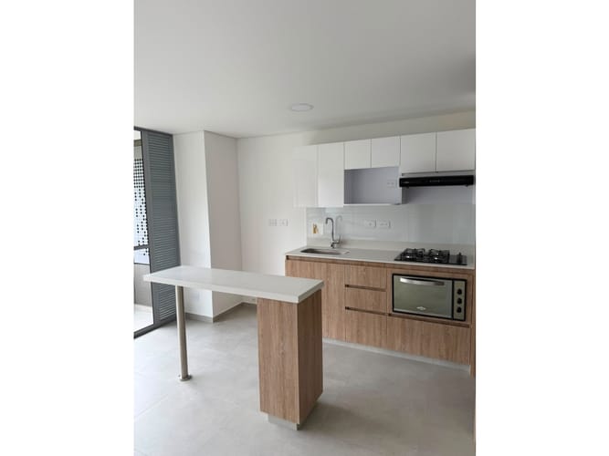 Apartamento en venta en Entreamigos, Sabaneta · foto 7 de 12