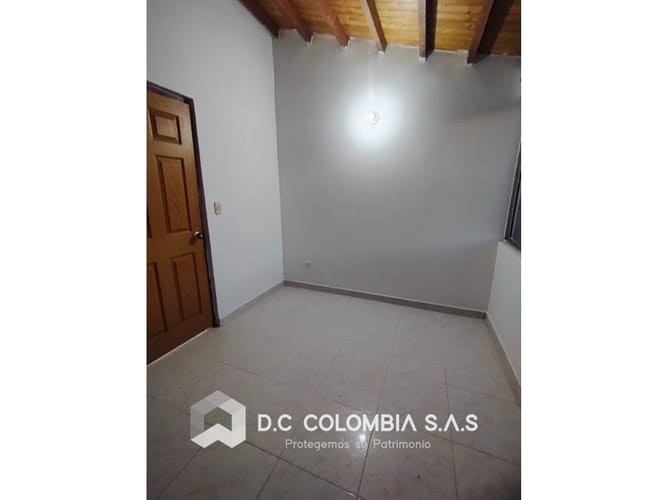 Casa de 4 alcobas en venta en Ub. Portal Del Molino, Piedecuesta, 106 m² · foto 11 de 13