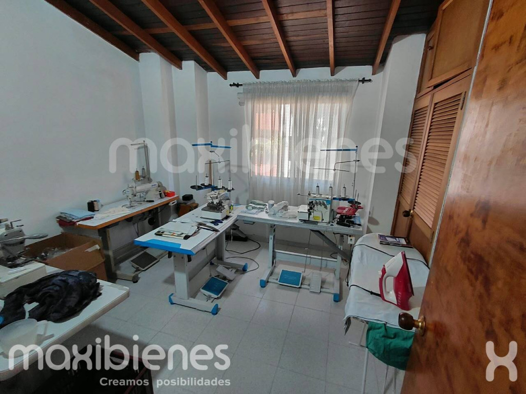 Apartamento en venta en Restrepo Naranjo, Envigado · foto 9 de 12