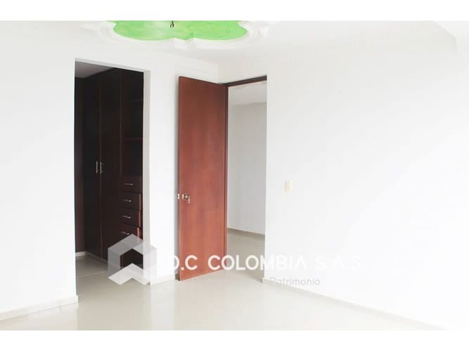 Finca en venta en Cr Bosques De Morelia, Villavicencio, 91 m² · foto 2 de 8