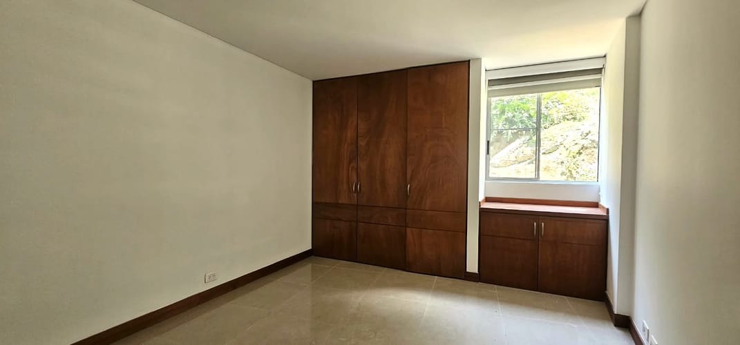 Apartamento de 4 alcobas en venta en Juanambu, Cali, 169 m² · foto 16 de 24