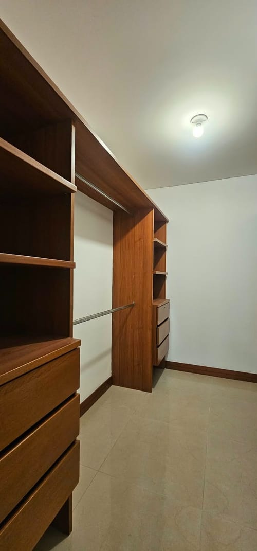 Apartamento de 4 alcobas en venta en Juanambu, Cali, 169 m² · foto 14 de 24