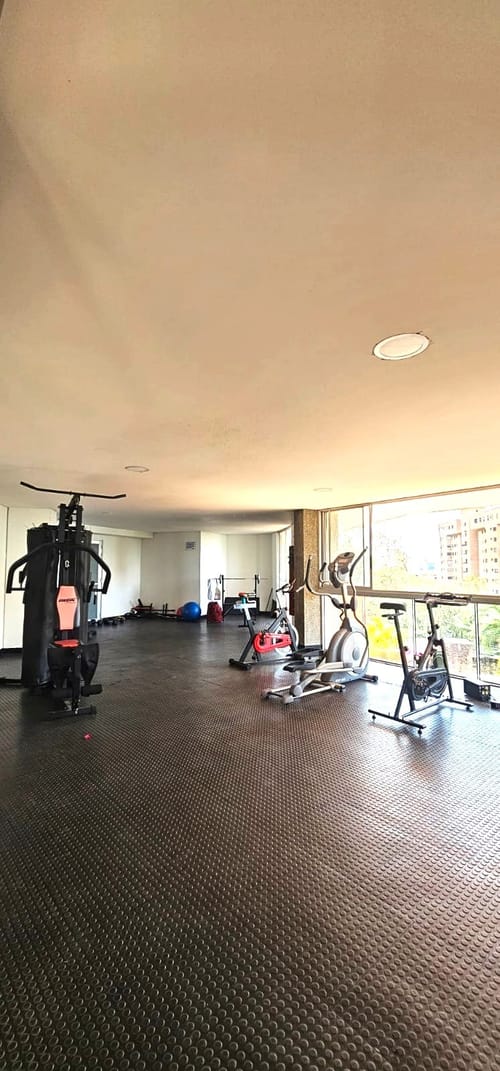 Apartamento de 4 alcobas en venta en Juanambu, Cali, 169 m² · foto 23 de 24