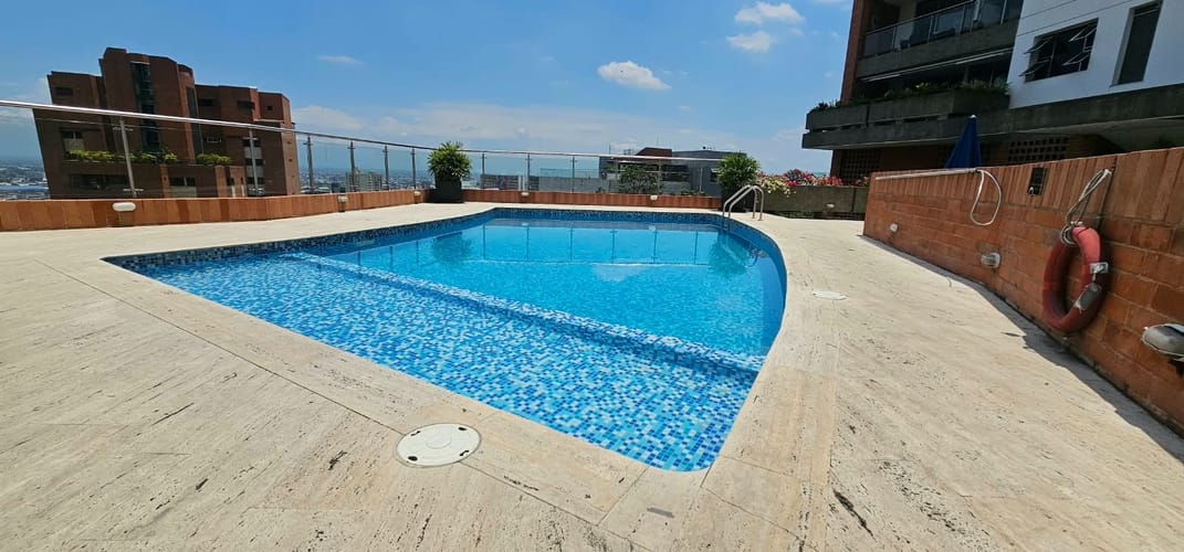 Apartamento de 4 alcobas en venta en Juanambu, Cali, 169 m² · foto 21 de 24