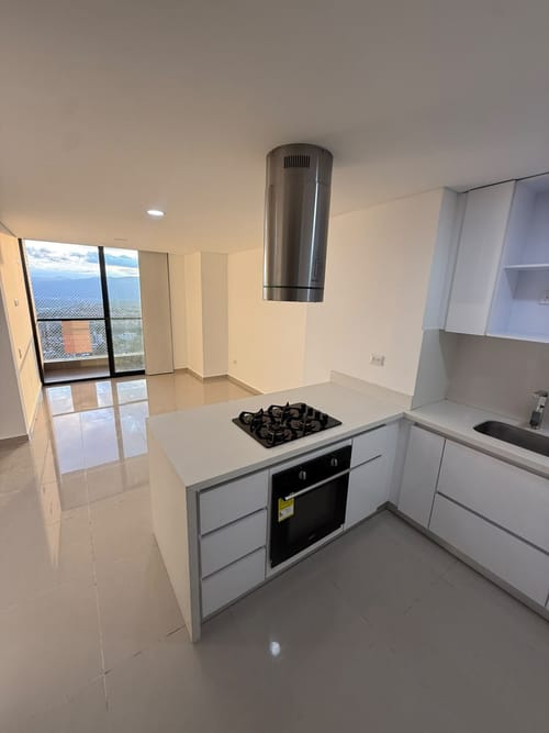 Apartamento de 3 alcobas en venta en Puerta Del Sol, Bucaramanga, 78 m² · foto 3 de 15