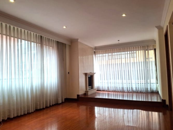 Apartamento de 3 alcobas en venta en La Carolina, Bogotá, 222 m² · foto 19 de 23