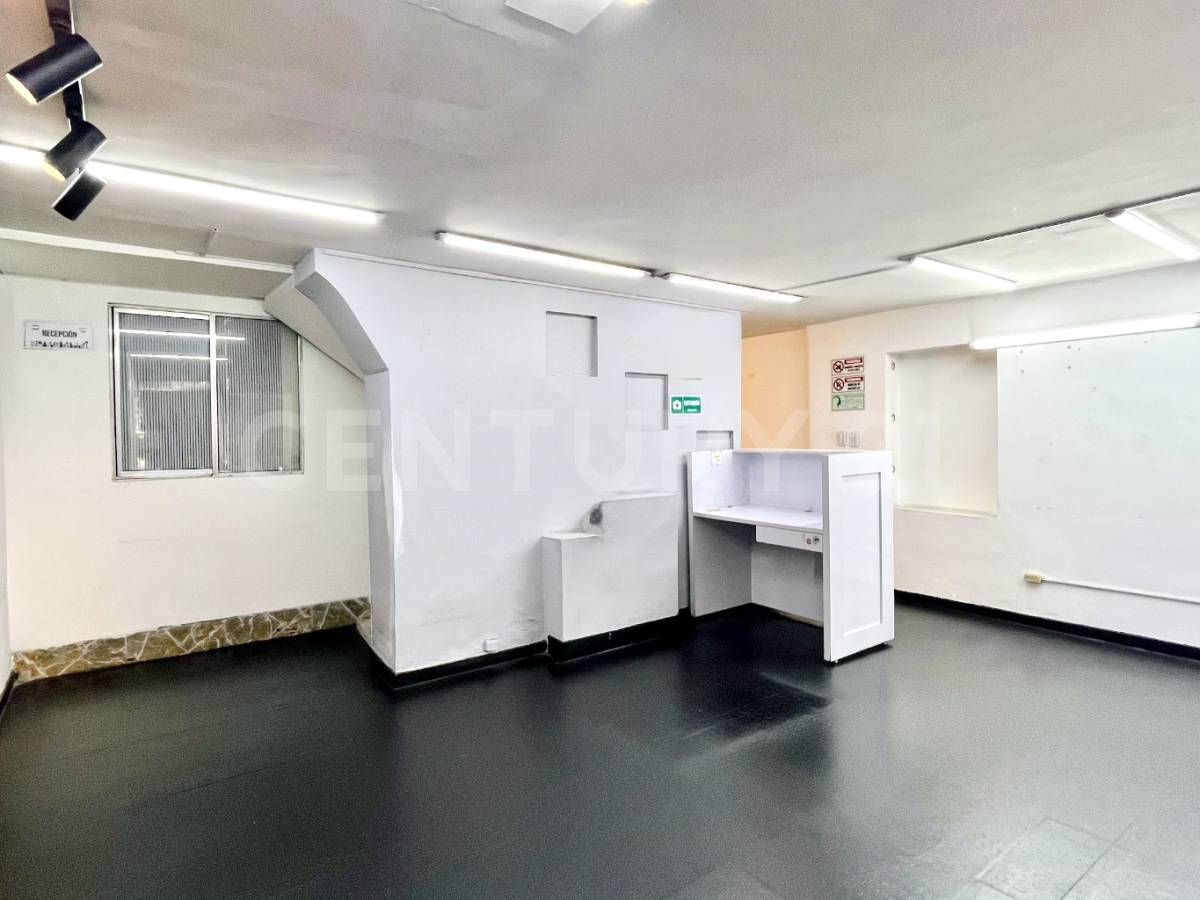 Casa en venta en Barrios Unidos, Bogotá · foto 3 de 13