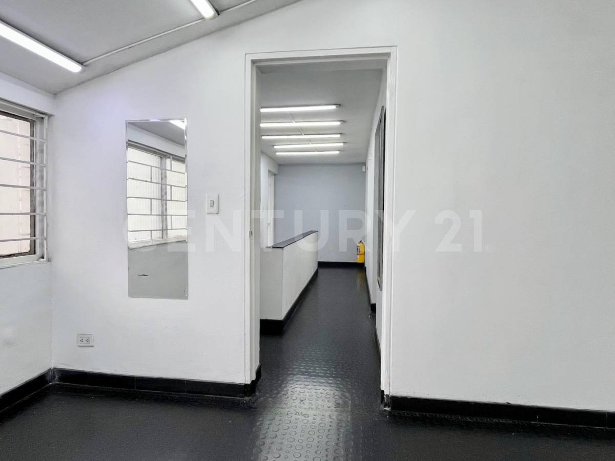 Casa en venta en Barrios Unidos, Bogotá · foto 6 de 13