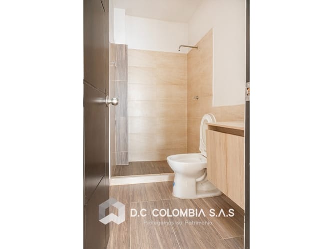 Casa de 3 alcobas en venta en Cn. Brisas De Farallones, Jamundí, 149 m² · foto 3 de 8