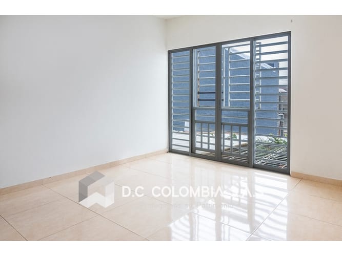 Casa de 3 alcobas en venta en Cn. Brisas De Farallones, Jamundí, 149 m² · foto 8 de 8